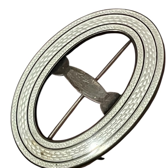 Edwardian Vintage sterling silver enamel Guilloche oval brooch from Watson Co. - Picture 3 of 6